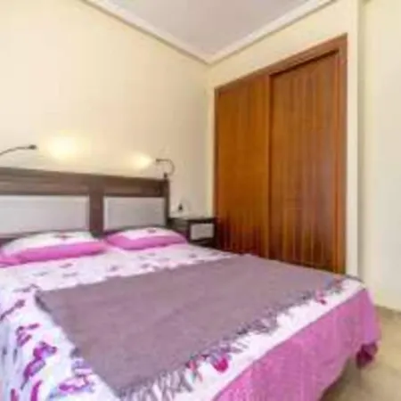 Apartament Acogedor Atico De 3 En Aguas Nuevas